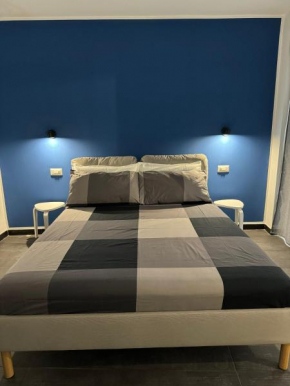 Black Room & Breakfast Bari